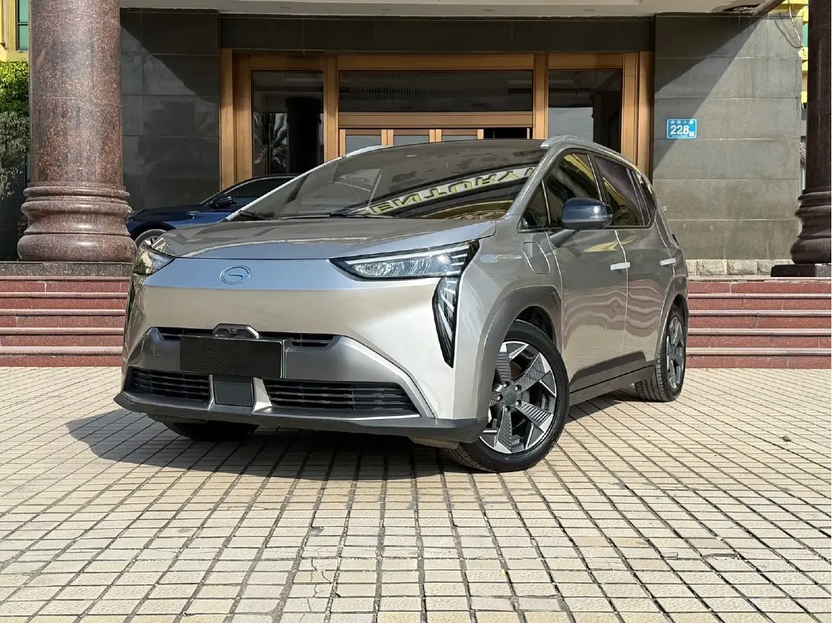 2022 Aion Y BEV 59KWH