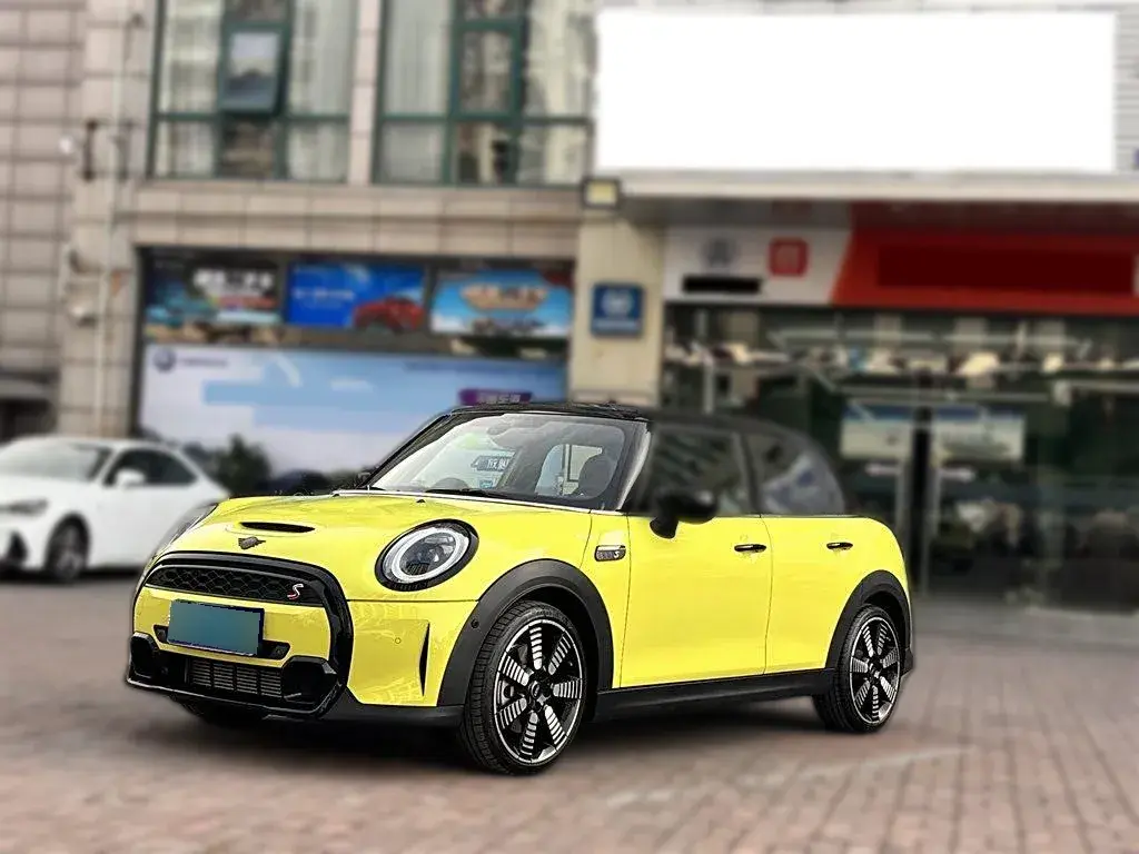 2022 MINI MINI 2.0T 192HP L4 7DCT