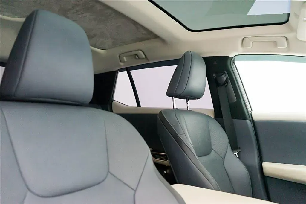 2023 Lexus RZ BEV 66KWH,autocango,china used car exporter,china ev exporter,chinese used car exporter,chinese used ev exporter