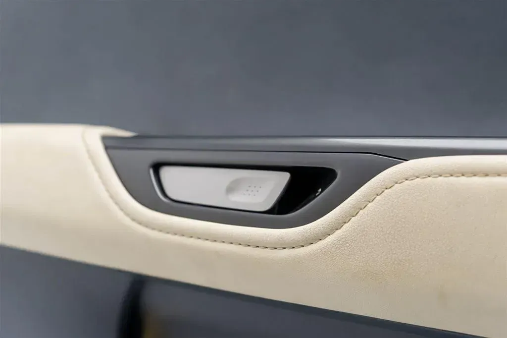 2023 Lexus RZ BEV 66KWH,autocango,china used car exporter,china ev exporter,chinese used car exporter,chinese used ev exporter