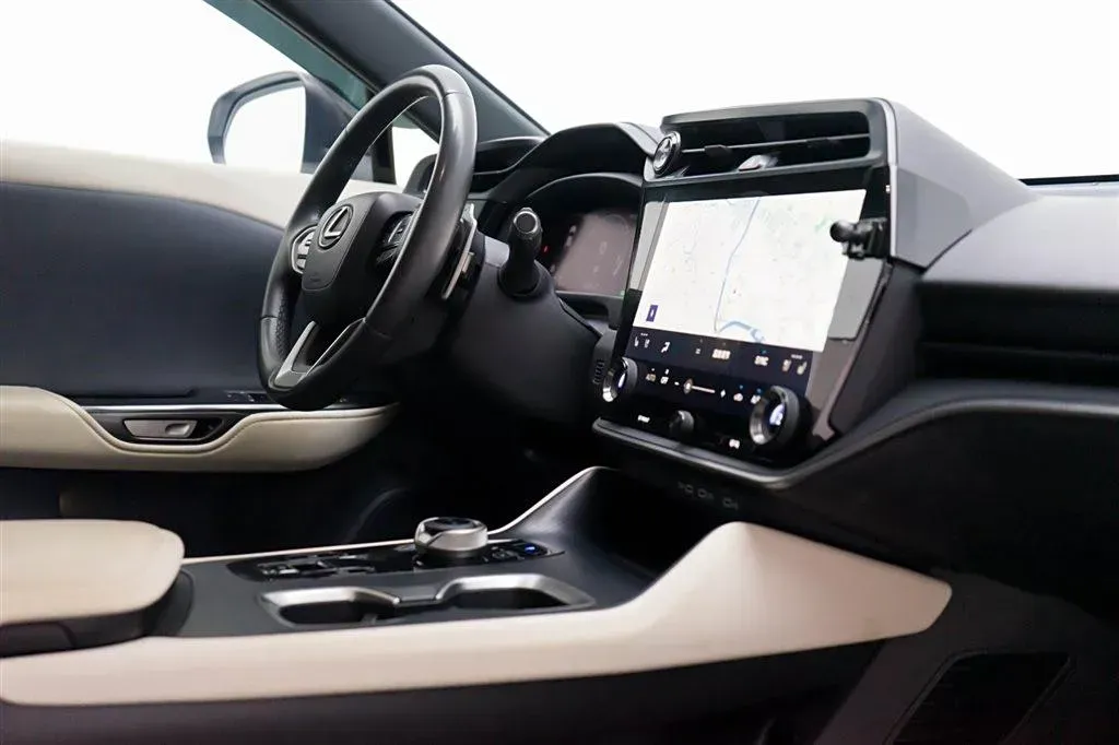 2023 Lexus RZ BEV 66KWH,autocango,china used car exporter,china ev exporter,chinese used car exporter,chinese used ev exporter