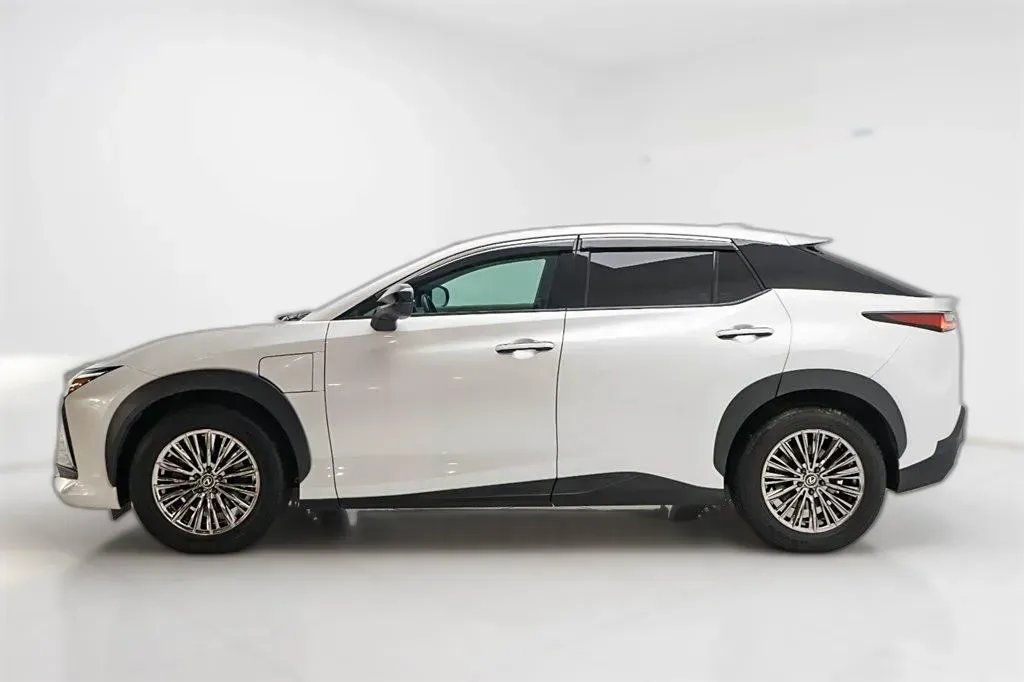 2023 Lexus RZ BEV 66KWH,autocango,china used car exporter,china ev exporter,chinese used car exporter,chinese used ev exporter