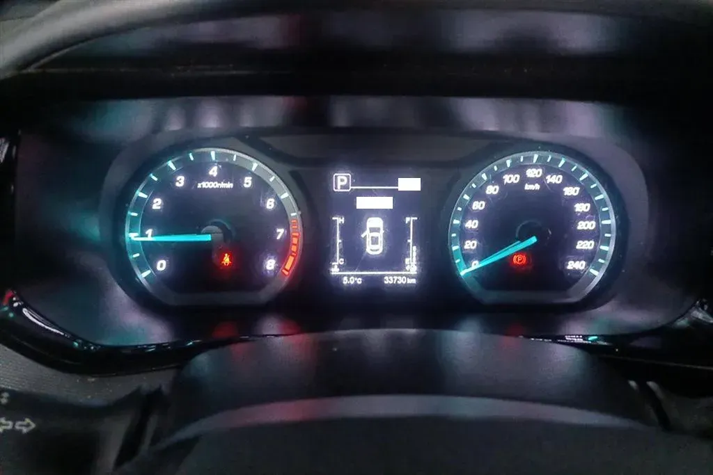 2021 ChangAn Oshan X5 1.5T 180HP L4 7DCT,autocango,china used car exporter,china ev exporter,chinese used car exporter,chinese used ev exporter