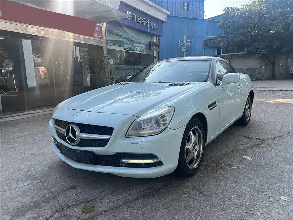 2011 Mercedes-Benz SLK Class 1.8T 184HP L4 7AT