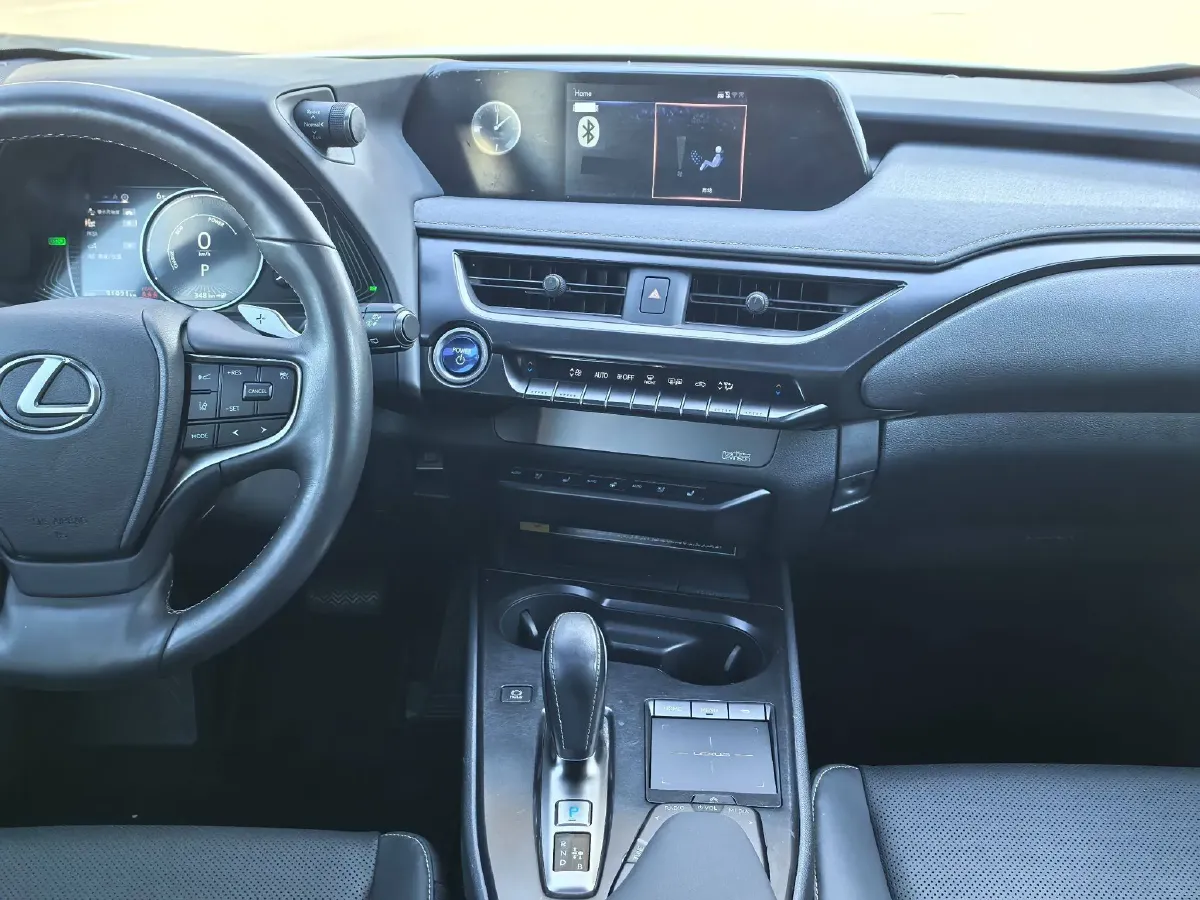 2020 Lexus UX BEV 54.35KWH,autocango,china used car exporter,china ev exporter,chinese used car exporter,chinese used ev exporter