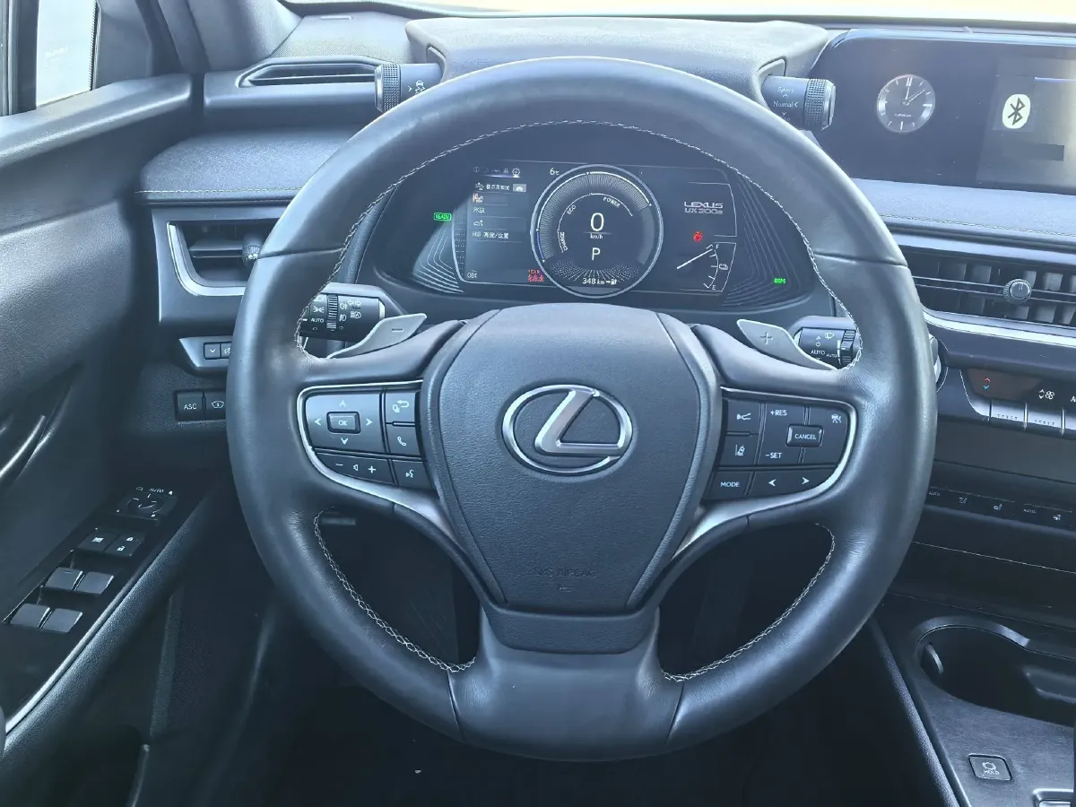 2020 Lexus UX BEV 54.35KWH,autocango,china used car exporter,china ev exporter,chinese used car exporter,chinese used ev exporter