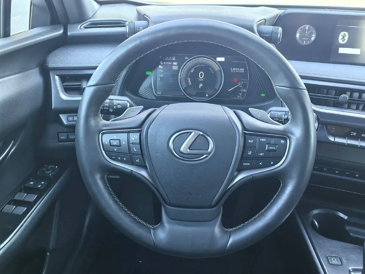 2020 Lexus UX BEV 54.35KWH,autocango,china used car exporter,china ev exporter,chinese used car exporter,chinese used ev exporter