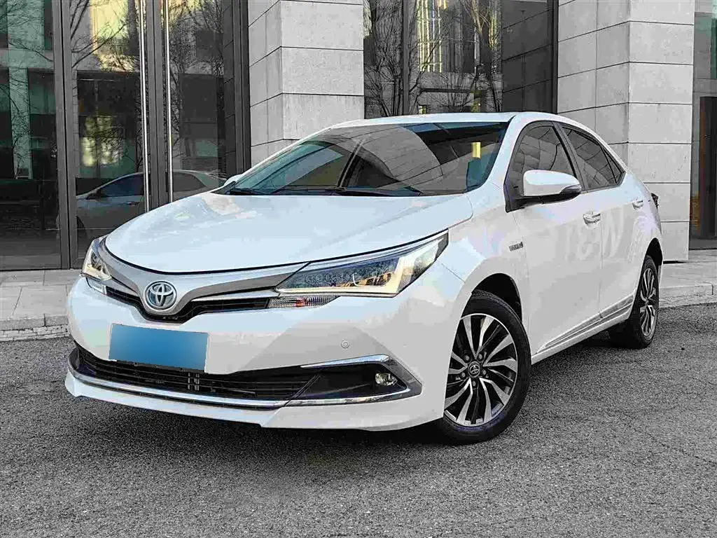 2016 Toyota Corolla 1.8L 99HP L4 E-CVT Hybrid