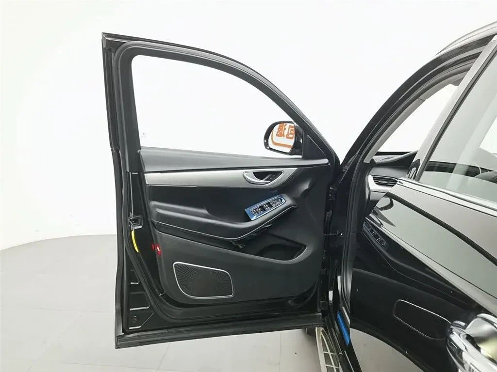 2016 Zotye SR7 1.5T 150HP L4 5MT,autocango,china used car exporter,china ev exporter,chinese used car exporter,chinese used ev exporter