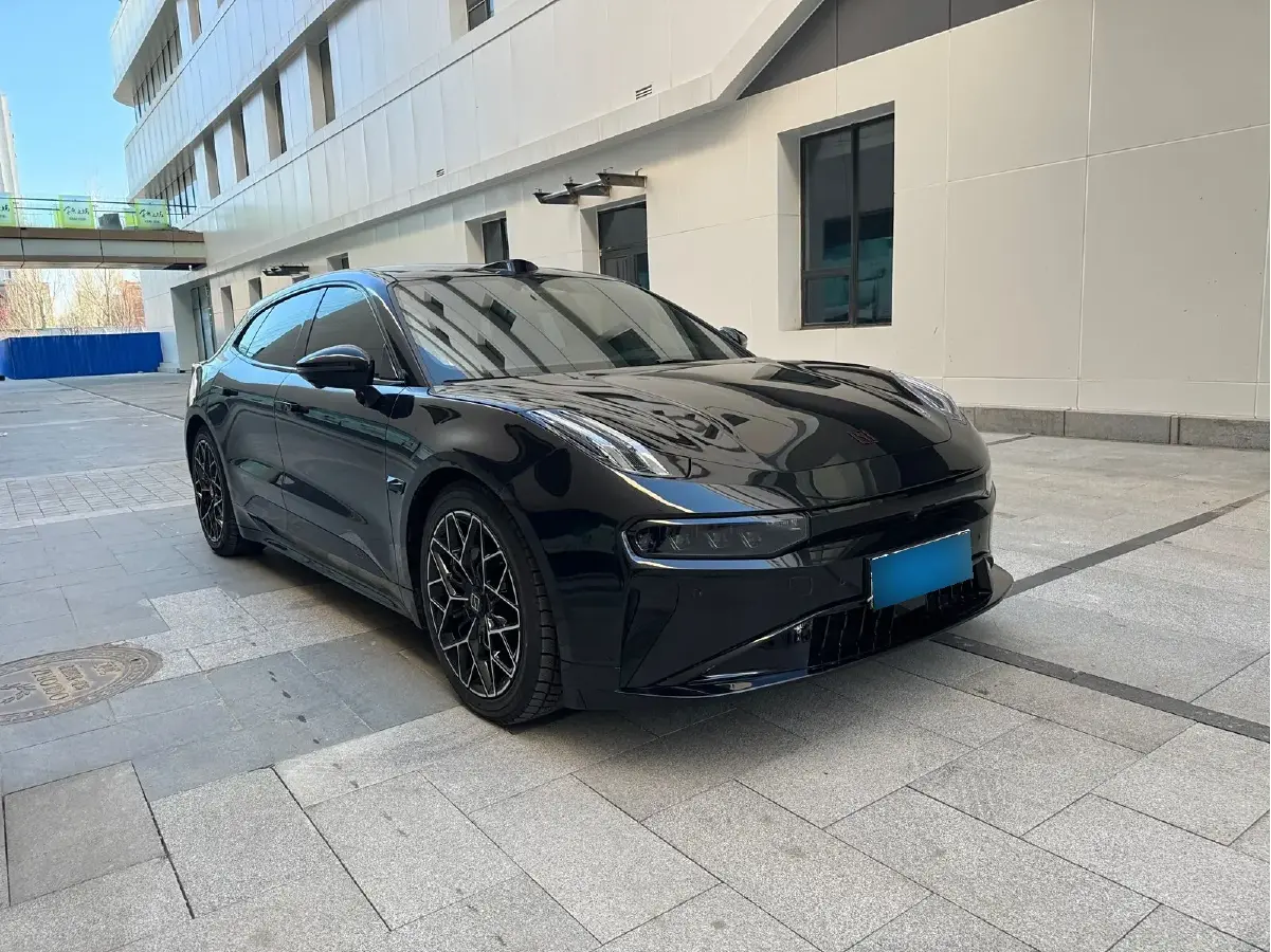 2025 Zeekr 001 BEV 100KWH