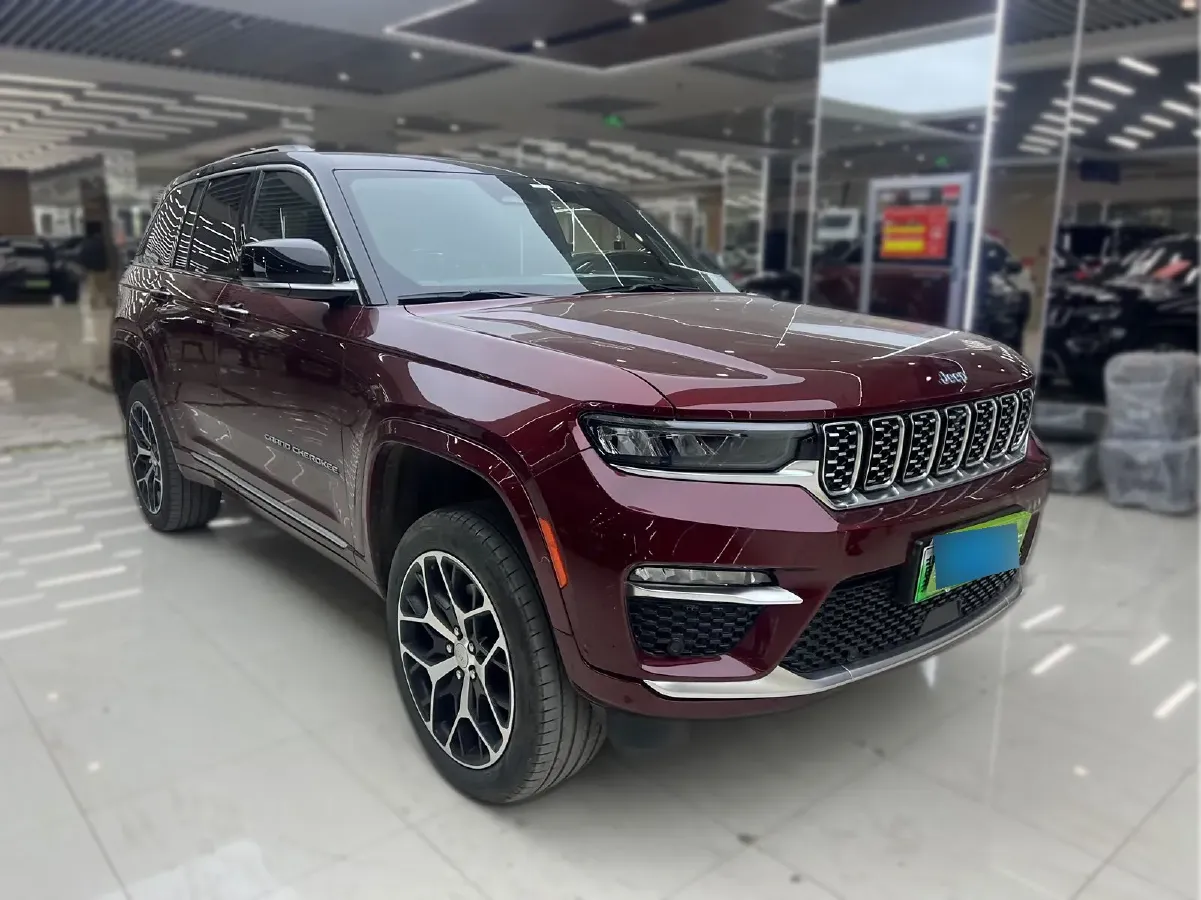 2023 Jeep Grand Cherokee 4XE 2.0T 272HP L4 8AT PHEV 17.107KWH,autocango,china used car exporter,china ev exporter,chinese used car exporter,chinese used ev exporter
