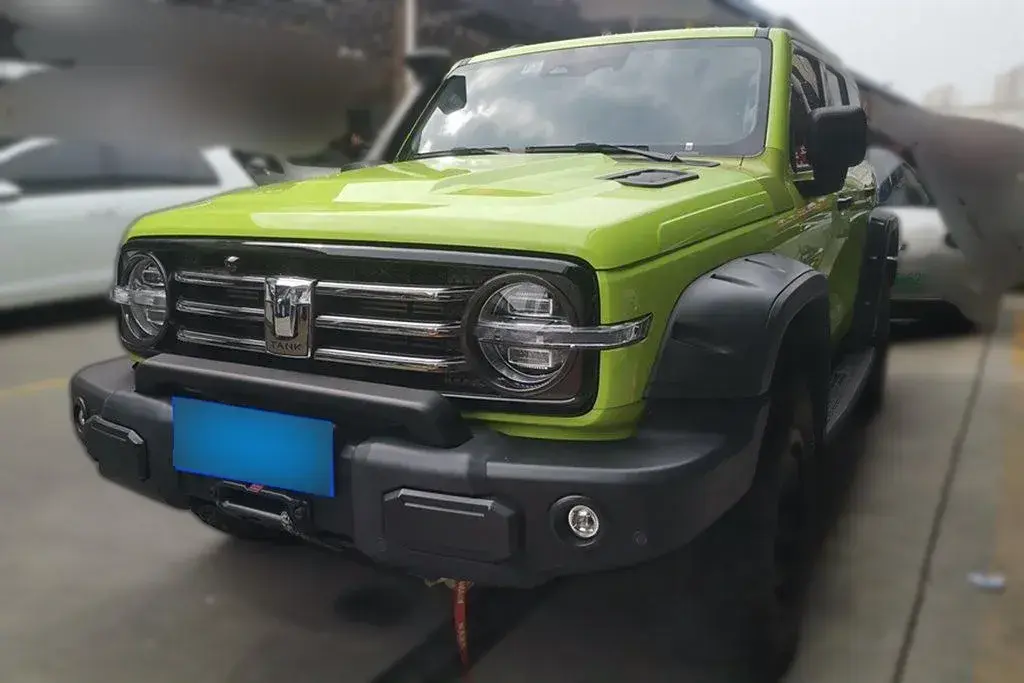 2022 Tank 300 2.0T 227HP L4 8AT