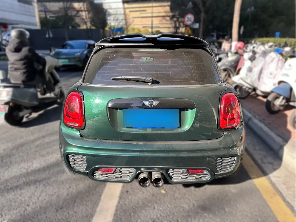 2017 MINI JCW 2.0T 231HP L4 6AT,autocango,china used car exporter,china ev exporter,chinese used car exporter,chinese used ev exporter