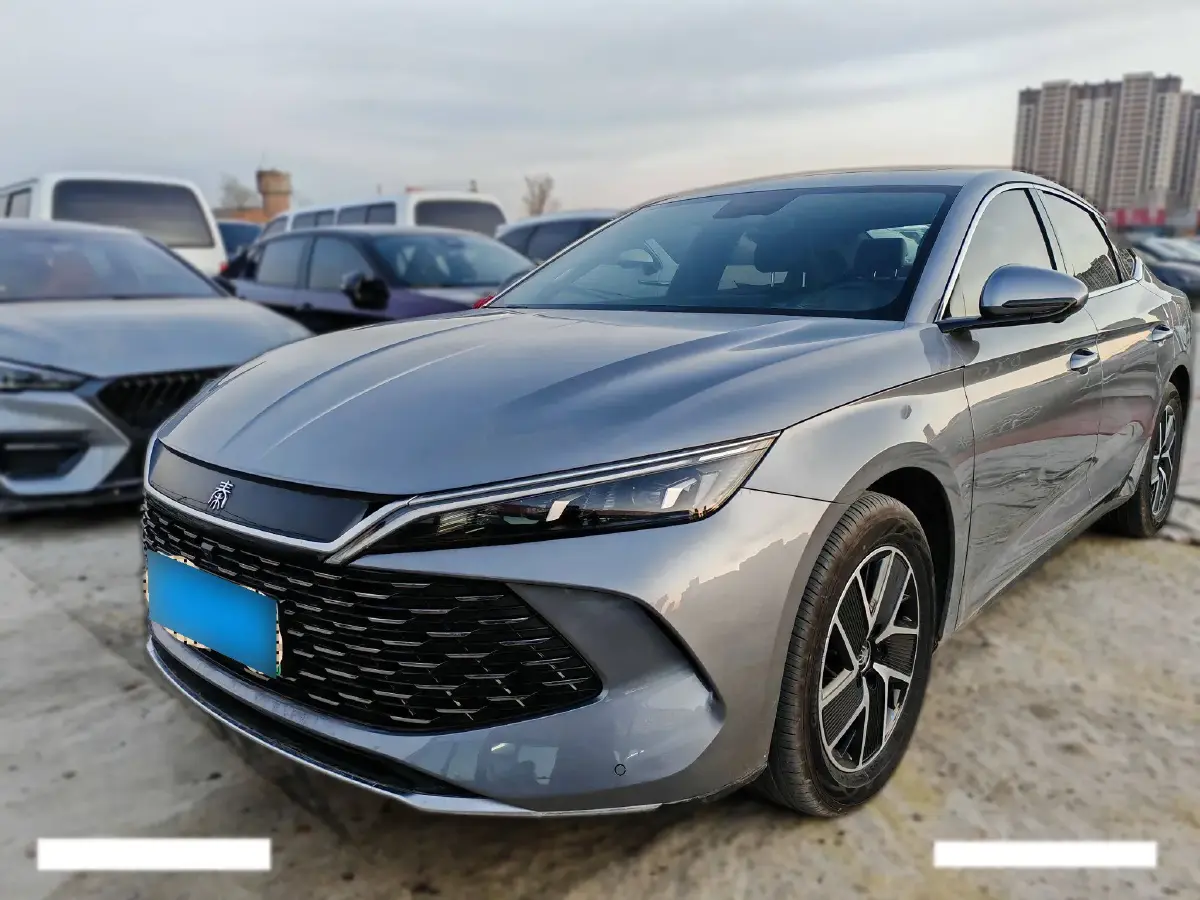 2024 BYD QinL 1.5L 101HP L4 E-CVT PHEV 15.87KWH