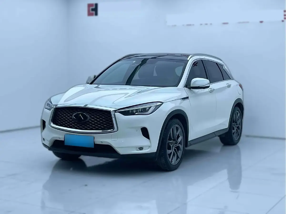 2018 Infiniti QX50 2.0T 272HP L4 CVT