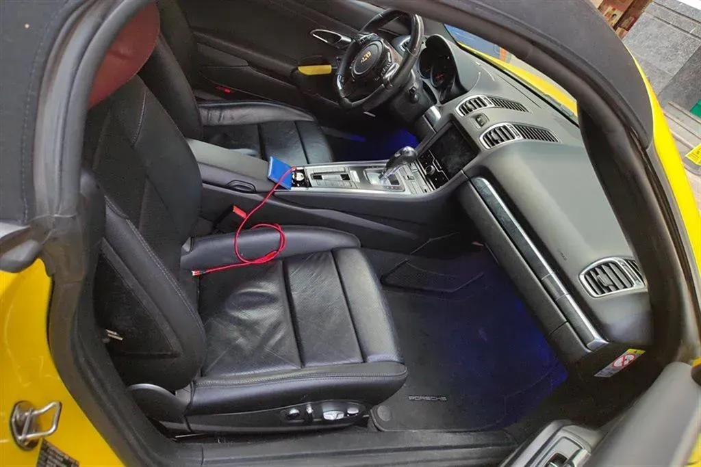 2013 Porsche Boxster 2.7L 265HP H6 7DCT,autocango,china used car exporter,china ev exporter,chinese used car exporter,chinese used ev exporter