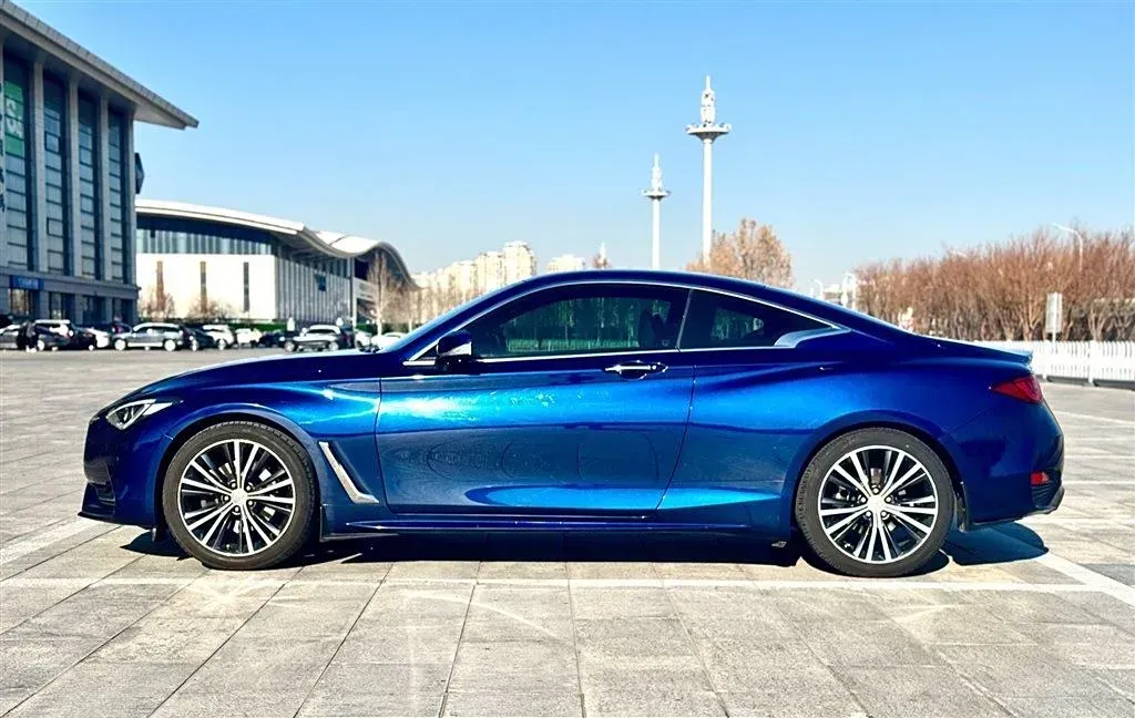 2017 Infiniti Q60 2.0T 211HP L4 7AT,autocango,china used car exporter,china ev exporter,chinese used car exporter,chinese used ev exporter