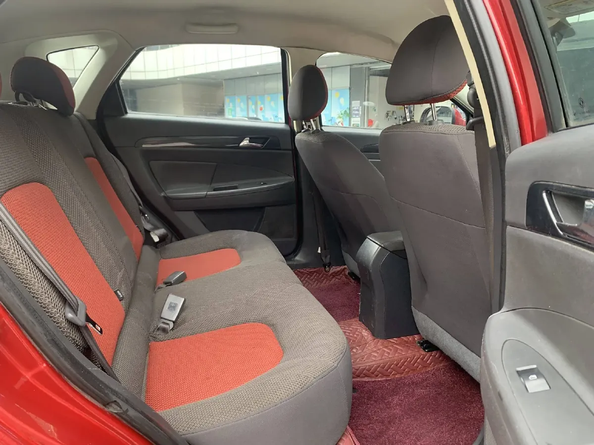 2013 DongFeng Aeolus H30 1.5L 116HP L4 4AT,autocango,china used car exporter,china ev exporter,chinese used car exporter,chinese used ev exporter