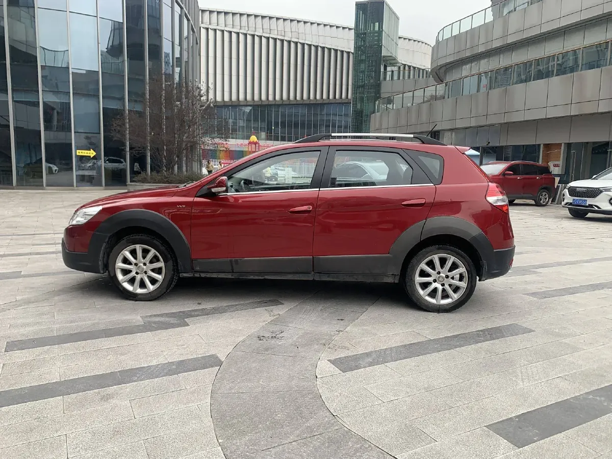 2013 DongFeng Aeolus H30 1.5L 116HP L4 4AT,autocango,china used car exporter,china ev exporter,chinese used car exporter,chinese used ev exporter