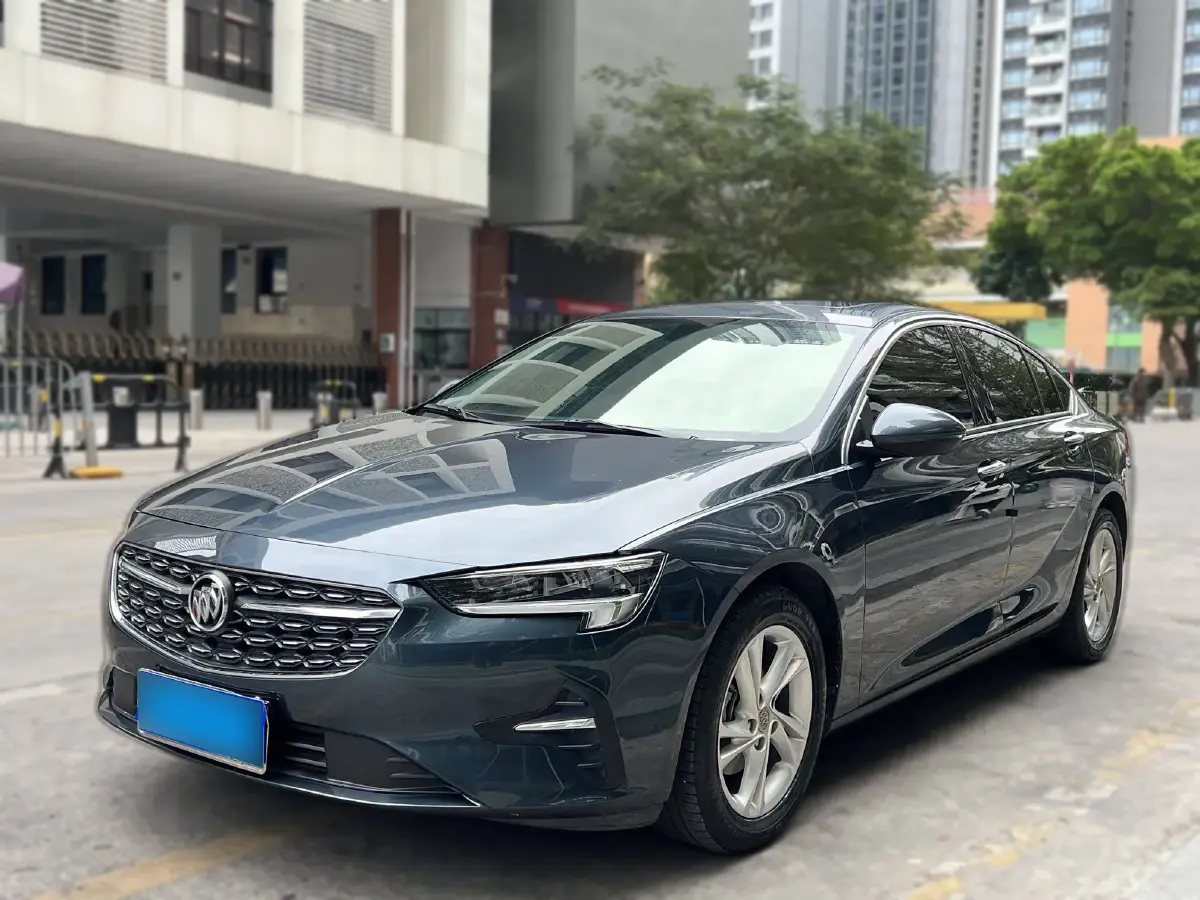 2021 Buick Regal 1.5T 169HP L4 9AT