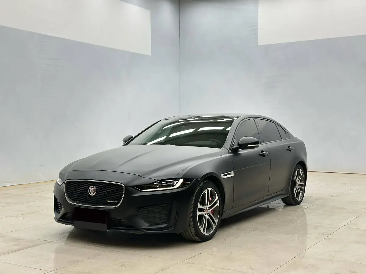 2020 Jaguar XEL 2.0T 200HP L4 8AT