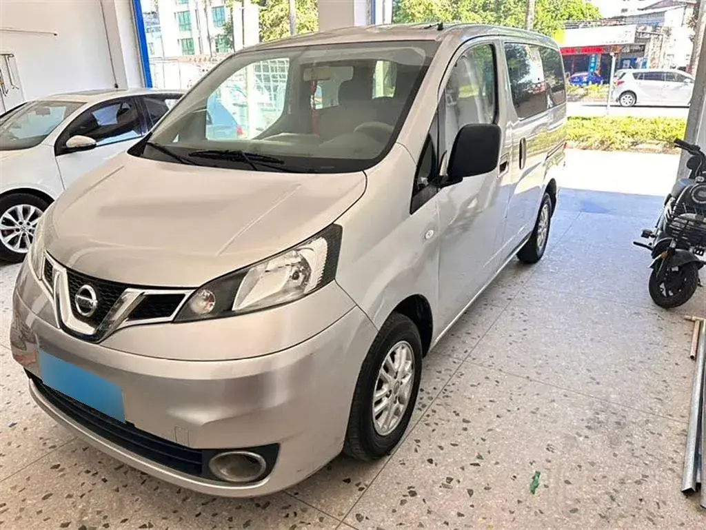 2014 Nissan NV200 1.6L 124HP L4 CVT