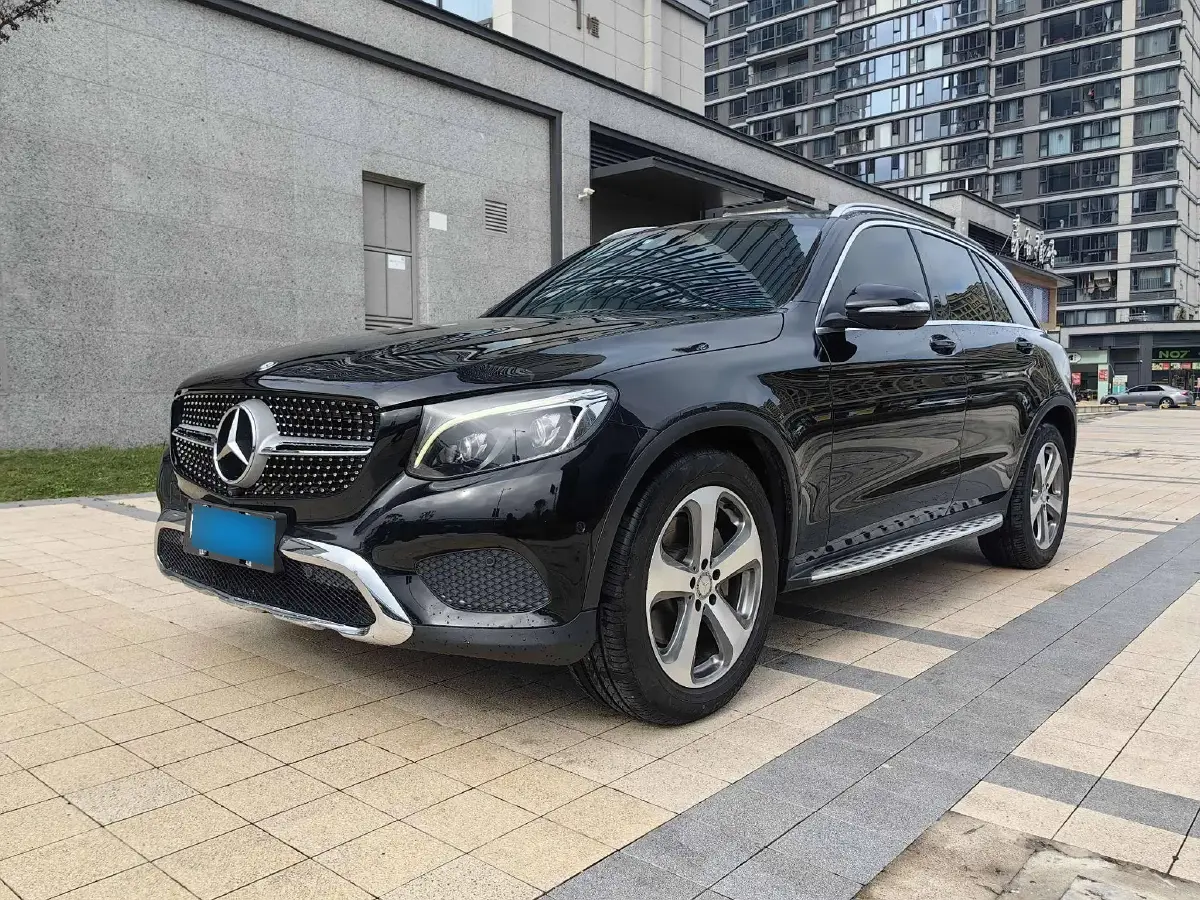 2018 Mercedes-Benz GLC Class 2.0T 245HP L4 9AT