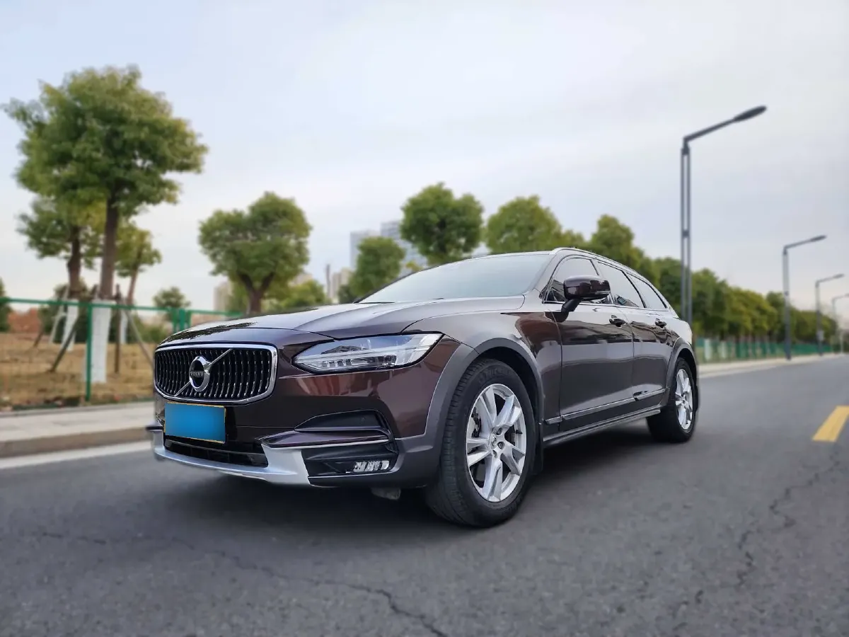 2019 Volvo V90 2.0T 254HP L4 8AT,autocango,china used car exporter,china ev exporter,chinese used car exporter,chinese used ev exporter
