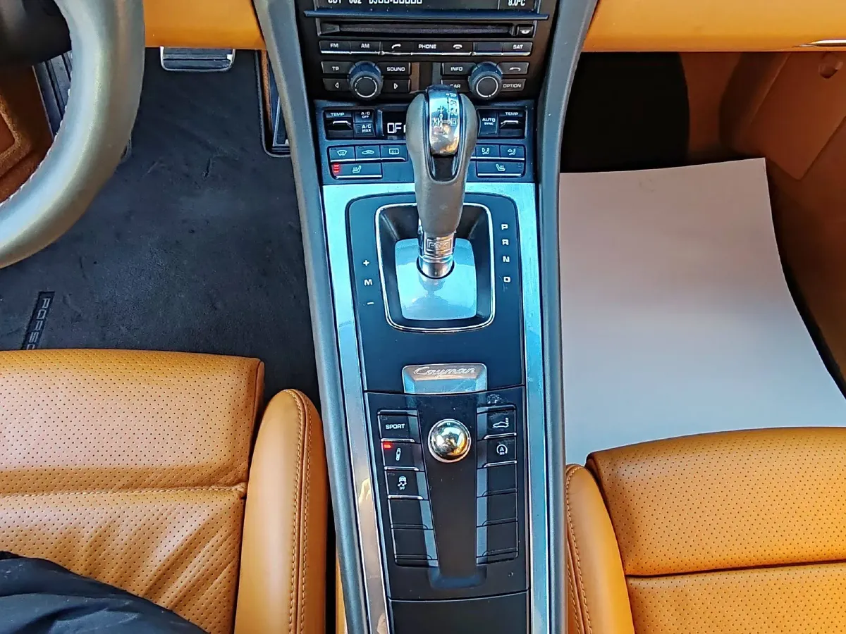 2013 Porsche Cayman 2.7L 275HP H6 7DCT,autocango,china used car exporter,china ev exporter,chinese used car exporter,chinese used ev exporter