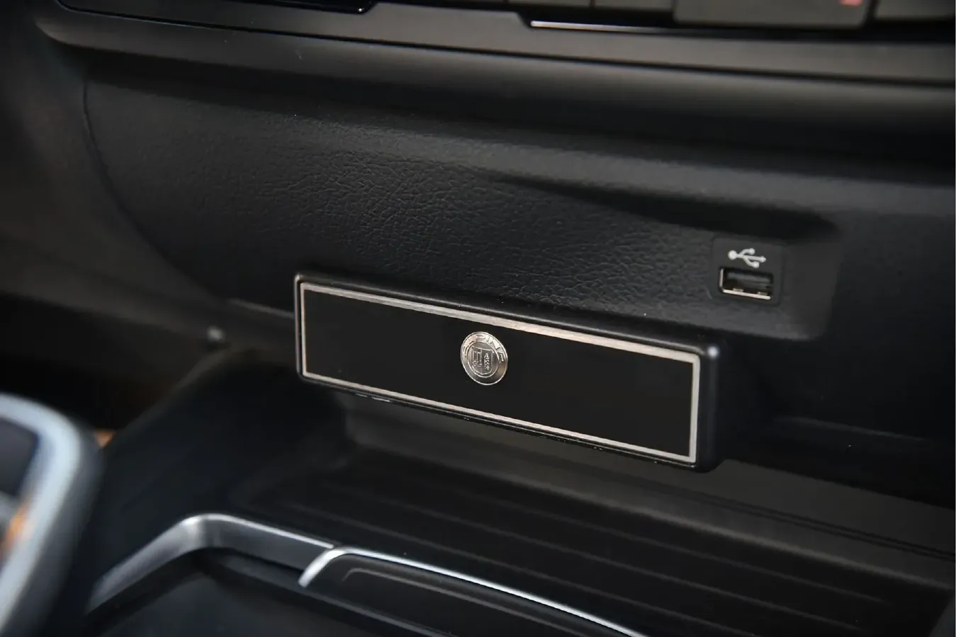 2016 ALPINA B4 3.0T 409HP L6 8AT,autocango,china used car exporter,china ev exporter,chinese used car exporter,chinese used ev exporter