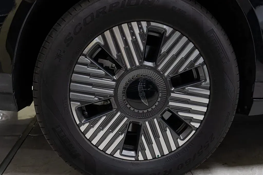 2024 LEVC L380 BEV 140KWH,autocango,china used car exporter,china ev exporter,chinese used car exporter,chinese used ev exporter