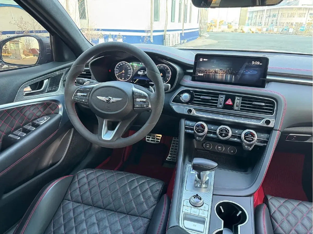 2021 Genesis G70 2.0T 245HP L4 8AT,autocango,china used car exporter,china ev exporter,chinese used car exporter,chinese used ev exporter