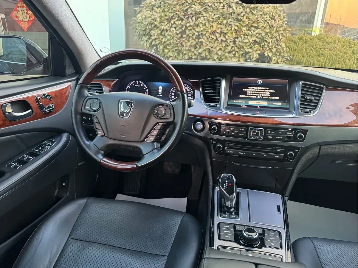 2014 Hyundai Equus 5.0L 430HP V8 8AT,autocango,china used car exporter,china ev exporter,chinese used car exporter,chinese used ev exporter