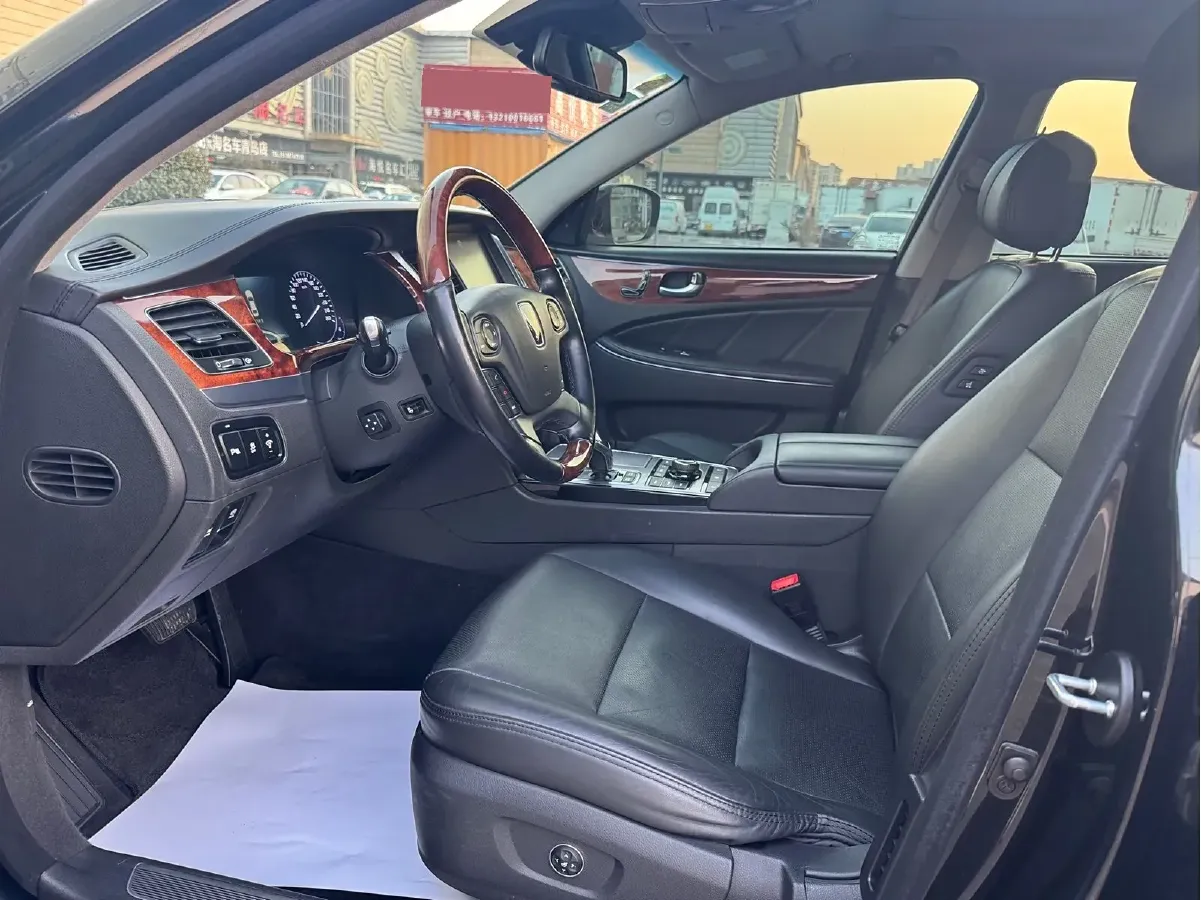 2014 Hyundai Equus 5.0L 430HP V8 8AT,autocango,china used car exporter,china ev exporter,chinese used car exporter,chinese used ev exporter