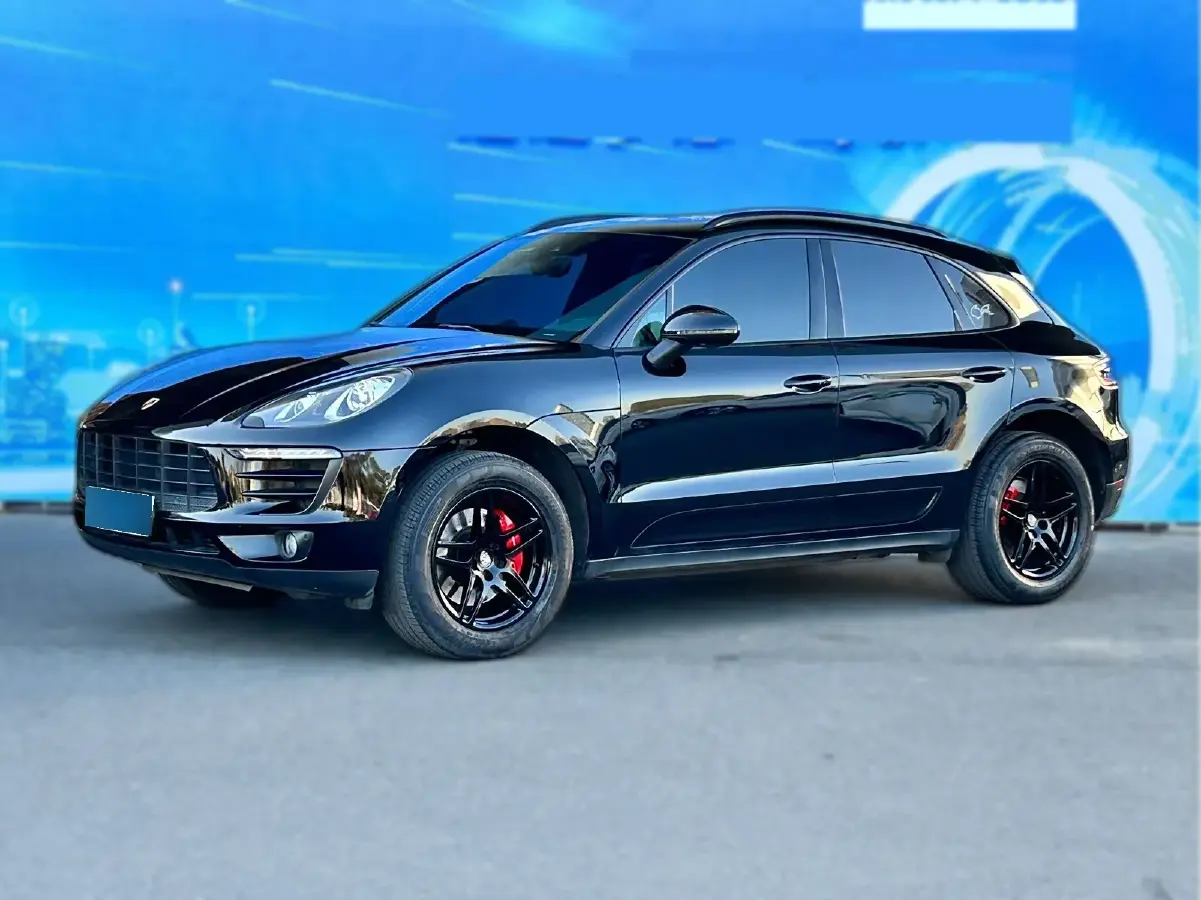 2017 Porsche Macan 2.0T 252HP L4 7DCT