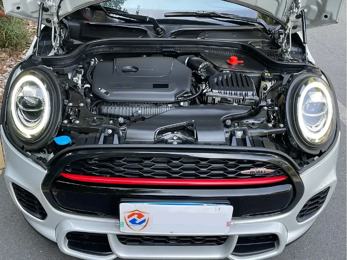 2018 MINI JCW 2.0T 231HP L4 8AT,autocango,china used car exporter,china ev exporter,chinese used car exporter,chinese used ev exporter