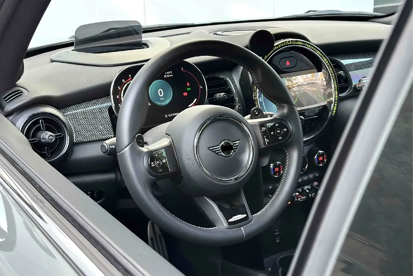 2022 MINI JCW 2.0T 231HP L4 8AT,autocango,china used car exporter,china ev exporter,chinese used car exporter,chinese used ev exporter