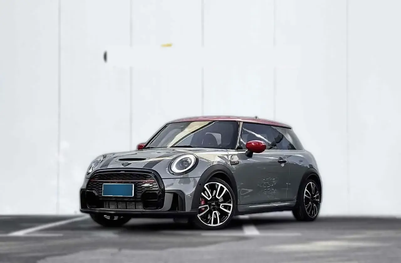 2022 MINI JCW 2.0T 231HP L4 8AT