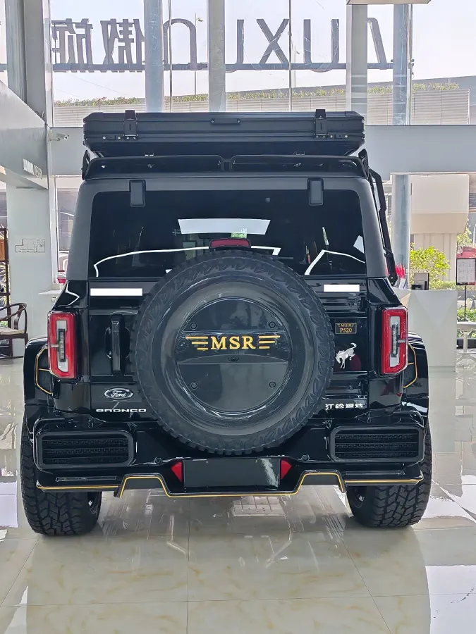 2024 Ford Bronco 2.3T 275HP L4 10AT,autocango,china used car exporter,china ev exporter,chinese used car exporter,chinese used ev exporter