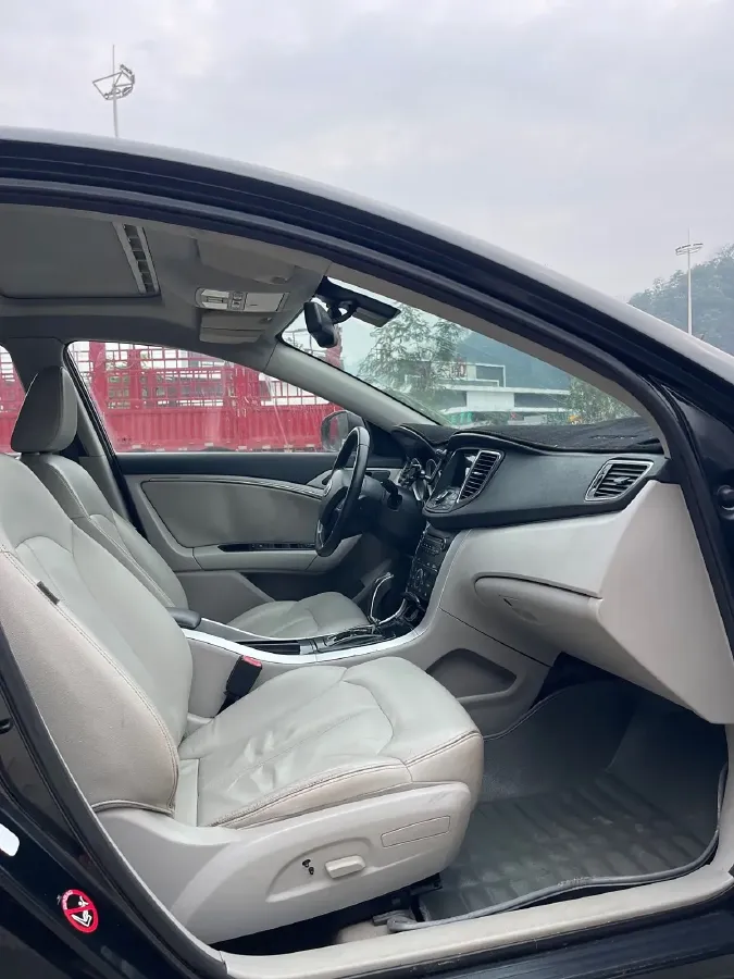 2014 Bestune B90 1.8T 186HP L4 6AT,autocango,china used car exporter,china ev exporter,chinese used car exporter,chinese used ev exporter