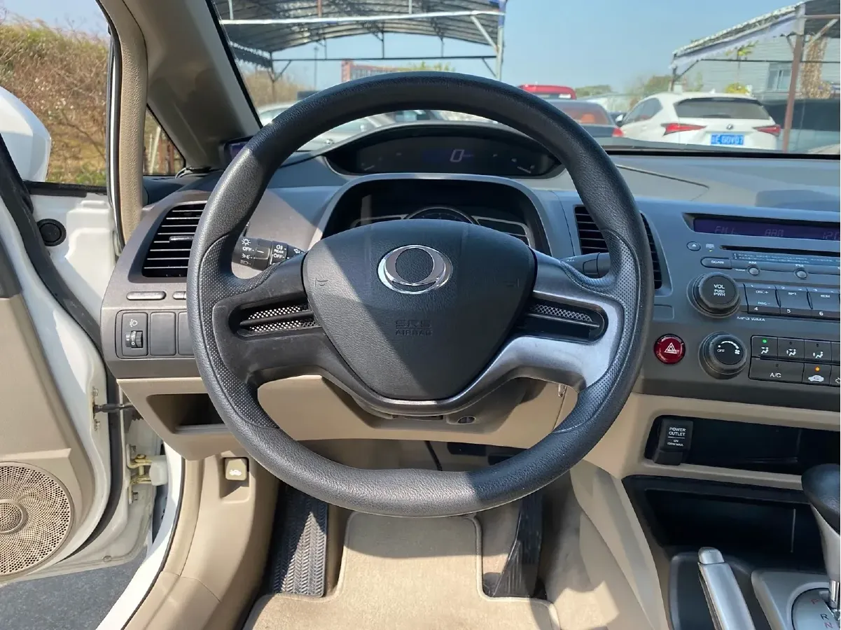 2012 Ciimo Ciimo 1.8L 140HP L4 5AT,autocango,china used car exporter,china ev exporter,chinese used car exporter,chinese used ev exporter