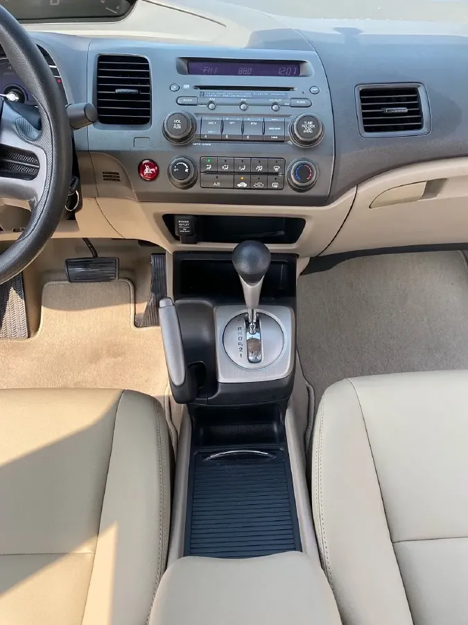 2012 Ciimo Ciimo 1.8L 140HP L4 5AT,autocango,china used car exporter,china ev exporter,chinese used car exporter,chinese used ev exporter