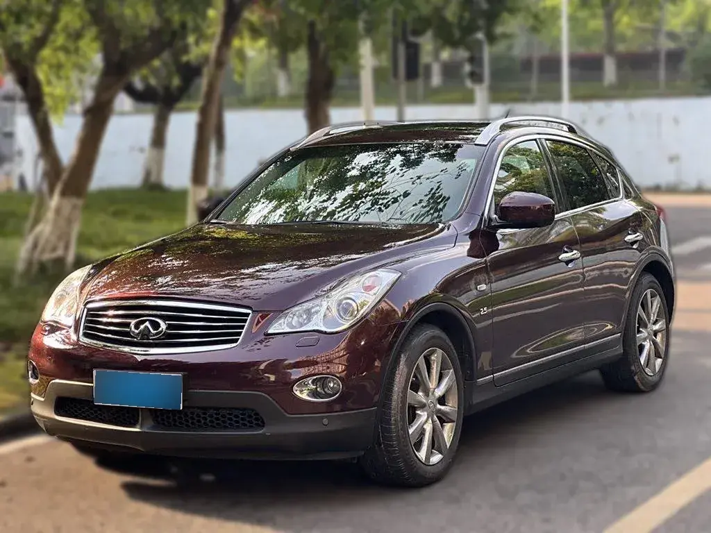 2013 Infiniti QX50 2.5L 235HP V6 7AT