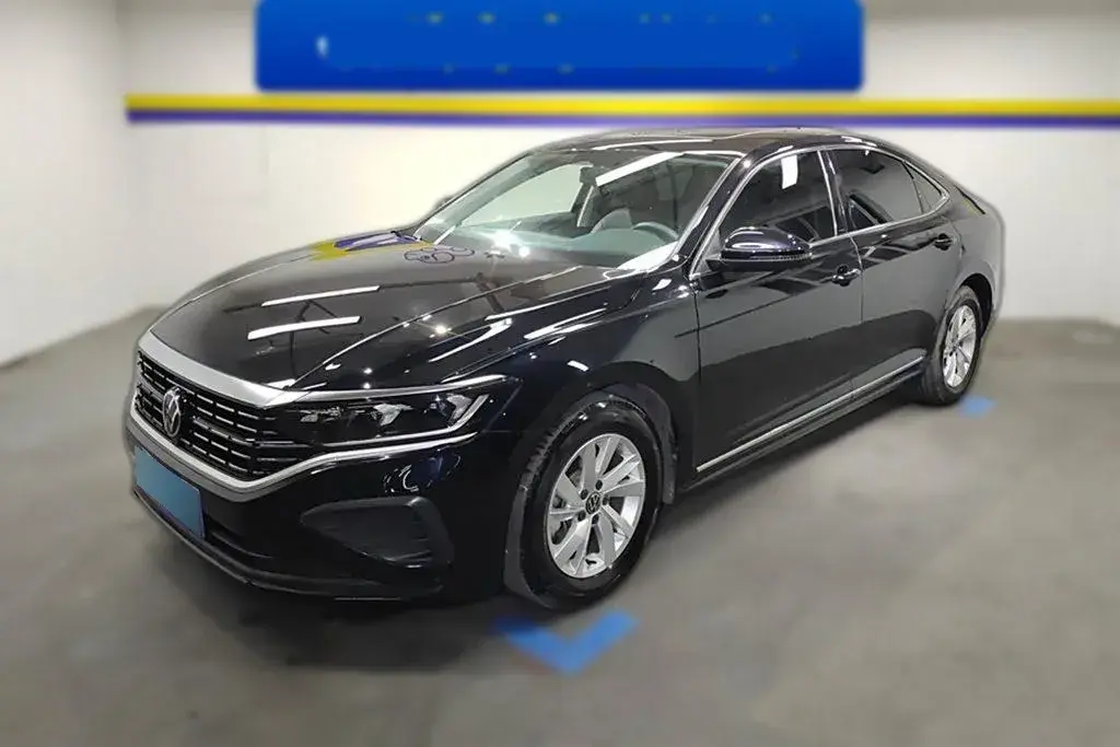 2023 Volkswagen Passat 1.4T 150HP L4 7DCT