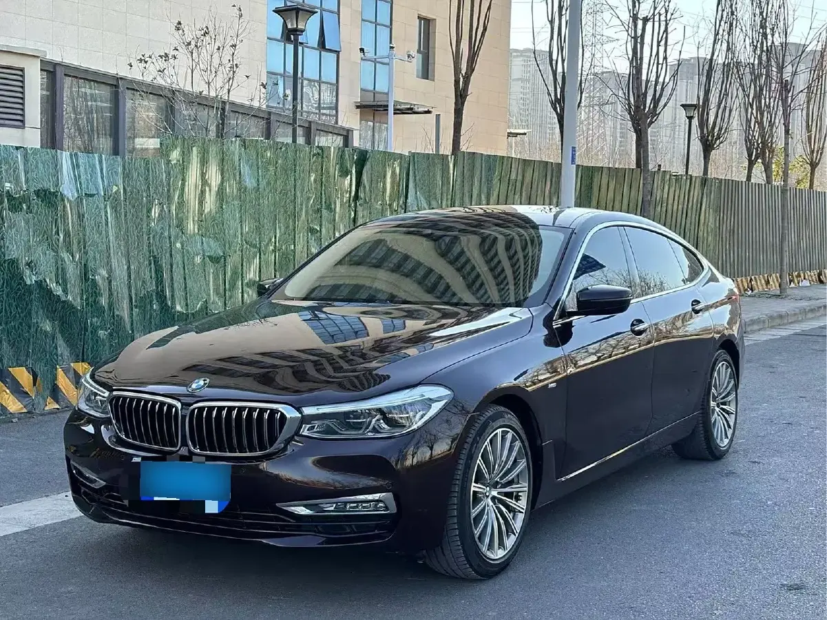 2018 BMW 6 Series GT 2.0T 258HP L4 8AT 2018 BMW 6 Series GT 2.0T 258HP L4 8AT