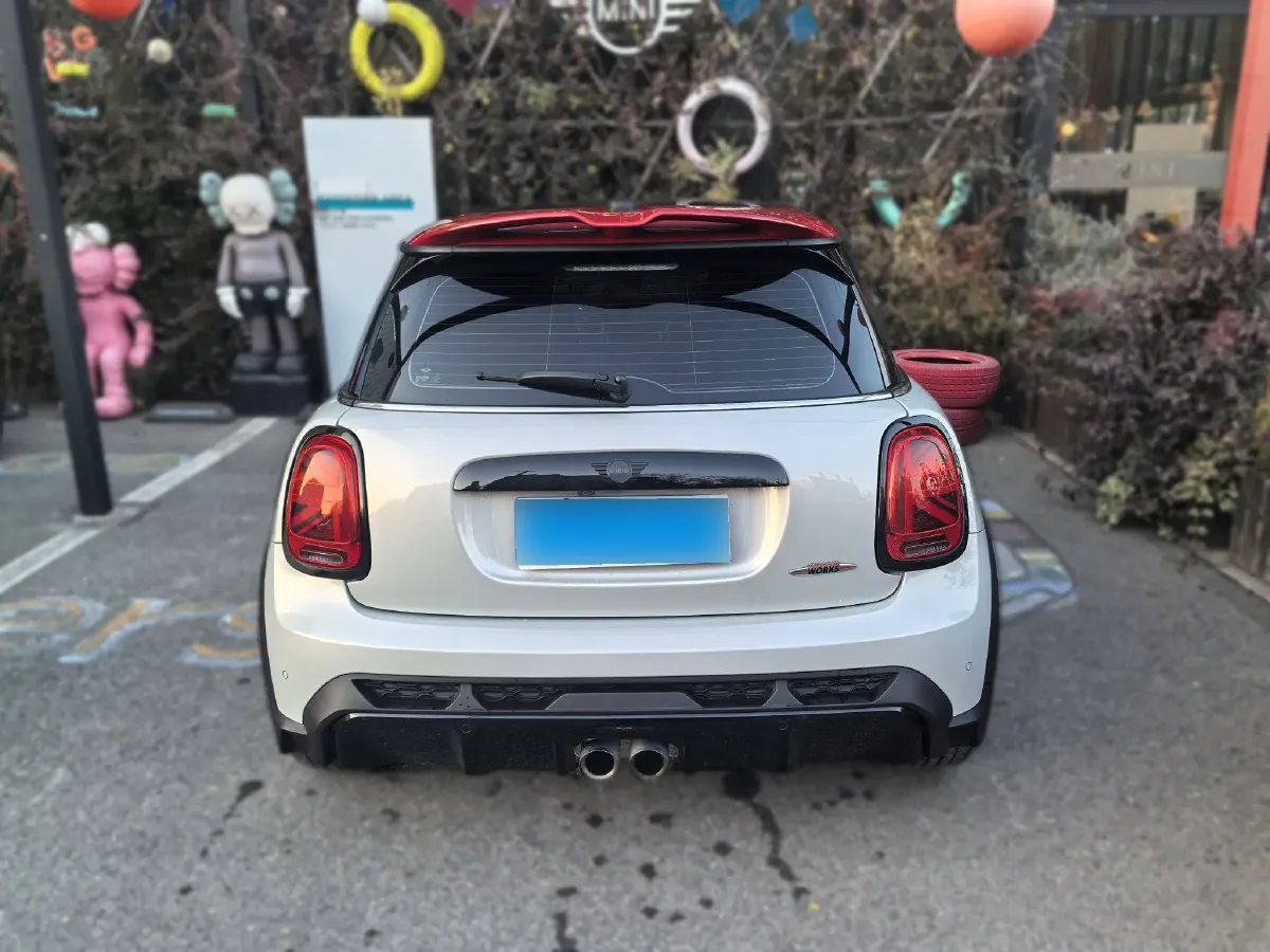 2022 MINI JCW 2.0T 231HP L4 8AT,autocango,china used car exporter,china ev exporter,chinese used car exporter,chinese used ev exporter