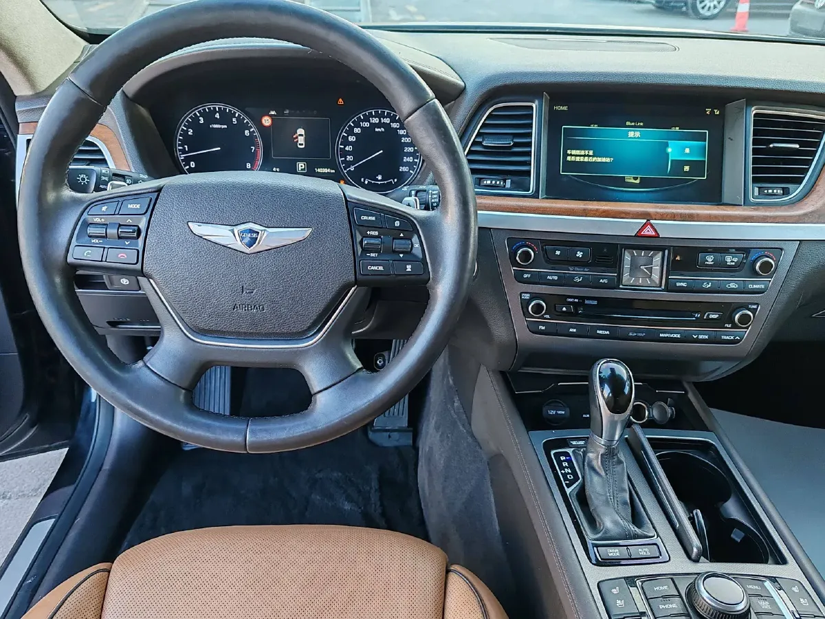 2015 Hyundai Cenesis 3.3L 282HP V6 8AT,autocango,china used car exporter,china ev exporter,chinese used car exporter,chinese used ev exporter