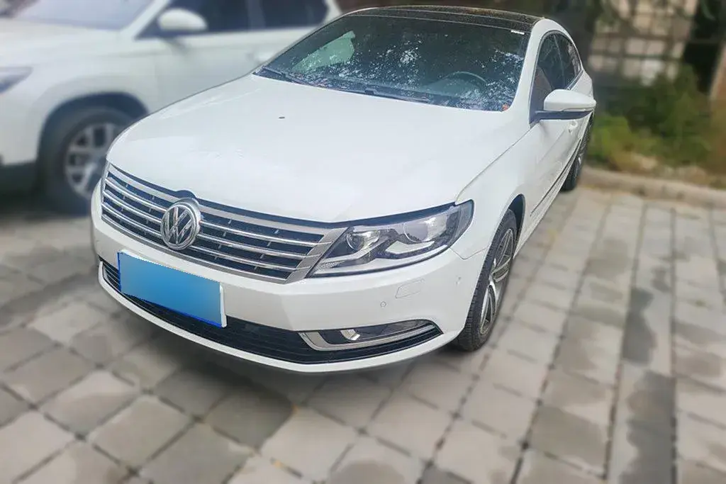 2015 Volkswagen CC 2.0T 200HP L4 6DCT