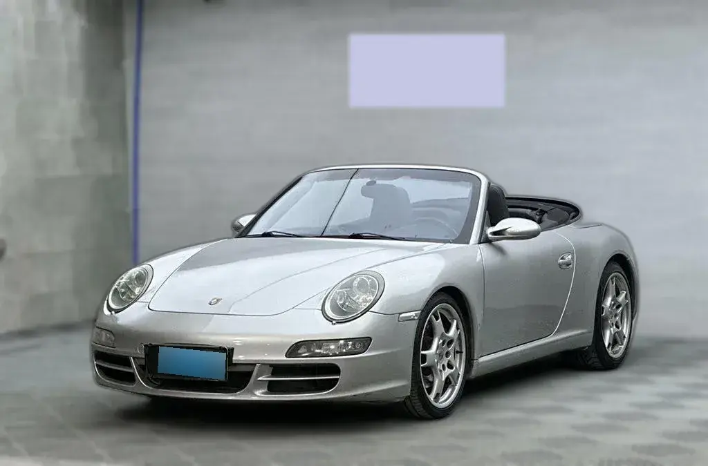 2006 Porsche 911 3.8L 355HP H6 5AT