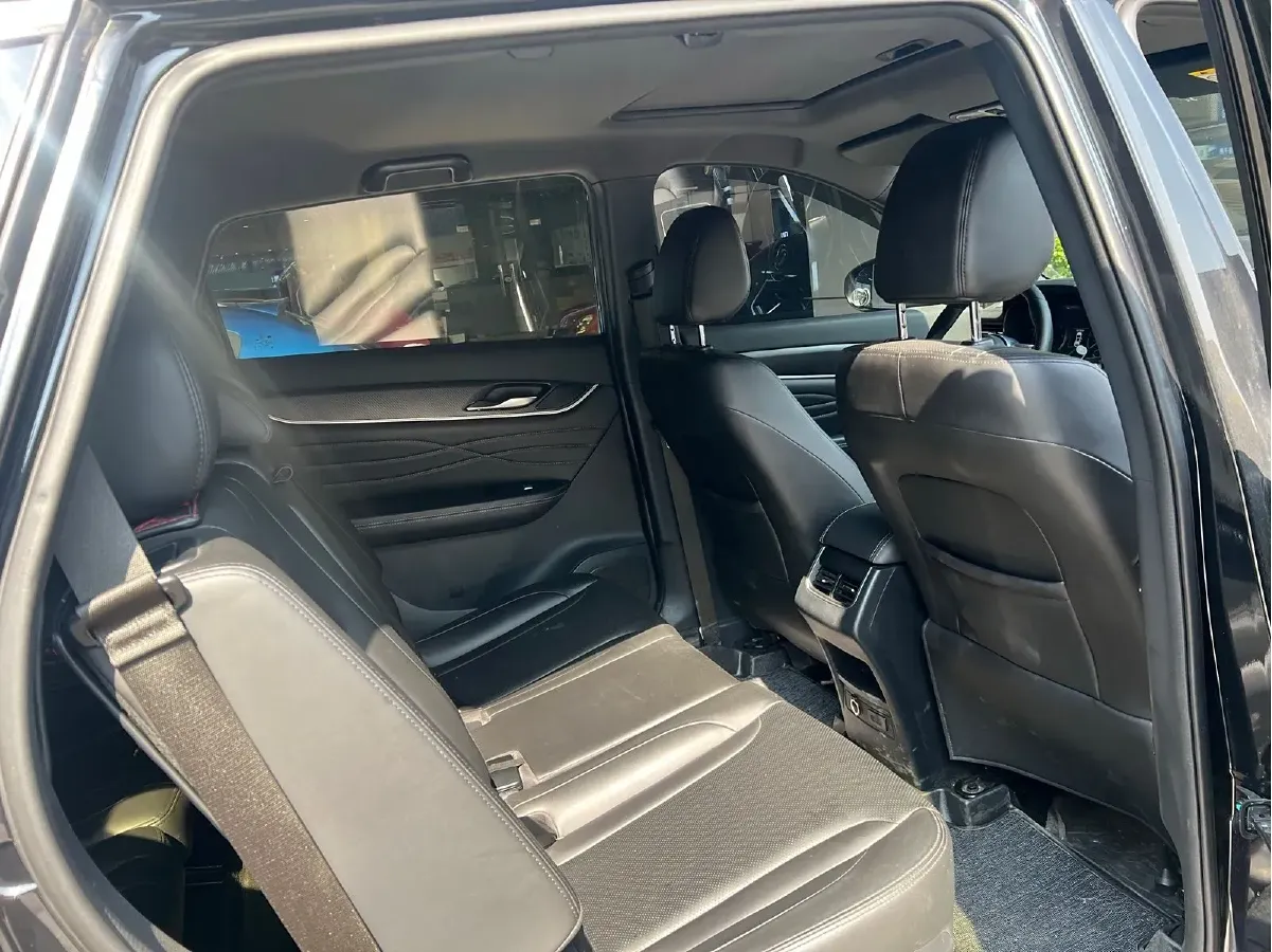 2020 DongFeng Fengon Fengon 580 Pro 1.5T 180HP L4 CVT,autocango,china used car exporter,china ev exporter,chinese used car exporter,chinese used ev exporter